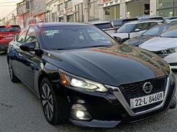 نیسان ئەلتیما